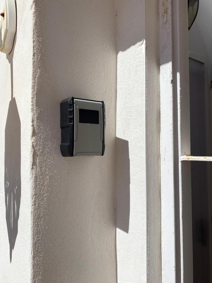 Apartamento Con Terraza,A 100M Playa Costilla Y Frente Al Castillo Rota Eksteriør bilde