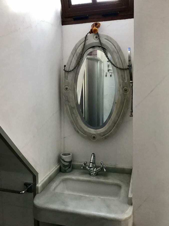Apartamento Con Terraza,A 100M Playa Costilla Y Frente Al Castillo Rota Eksteriør bilde